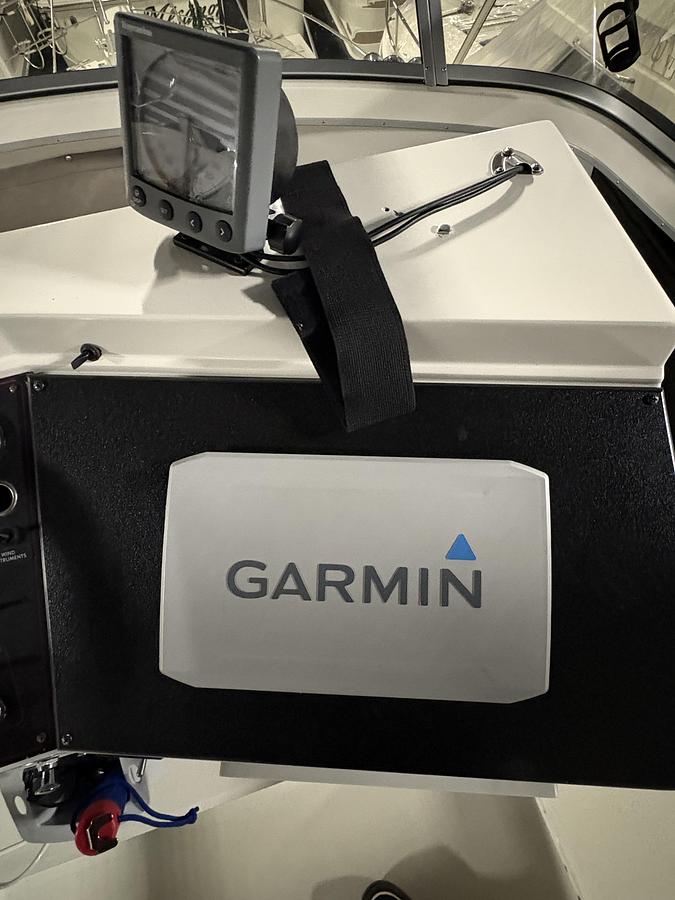 Used 1994 Carver 390 AC