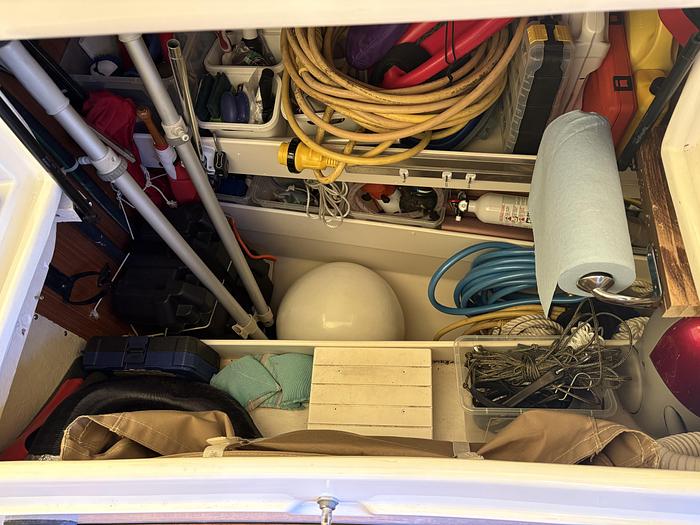 Used 2010 Catalina 350