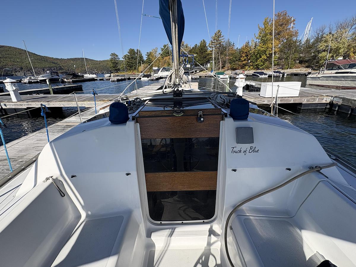 Used 1993 Hunter 28