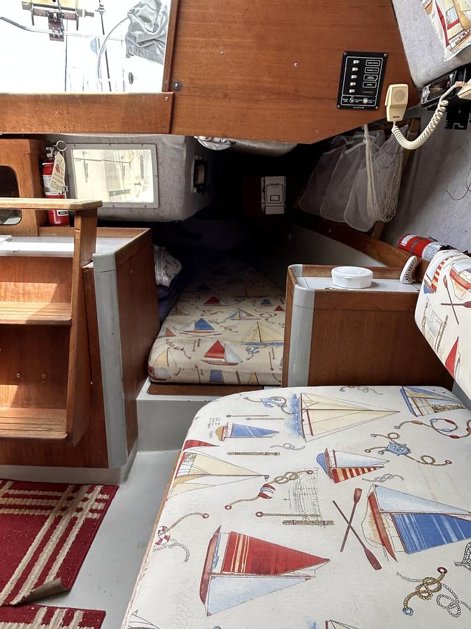 Used 1989 O'day 272LE