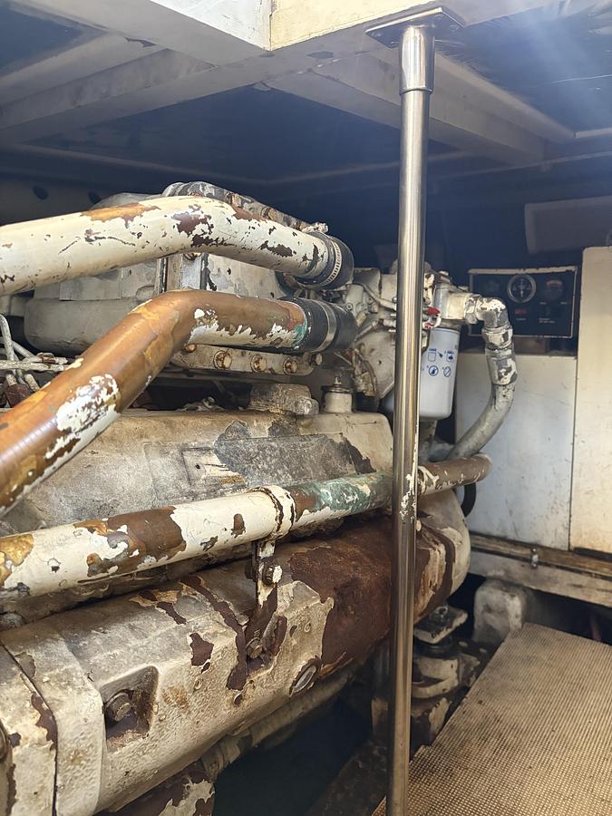 Used 1988 Hi-Tech Marine 44