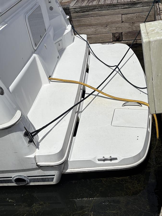 Used 1999 Silverton 392 Motor Yacht