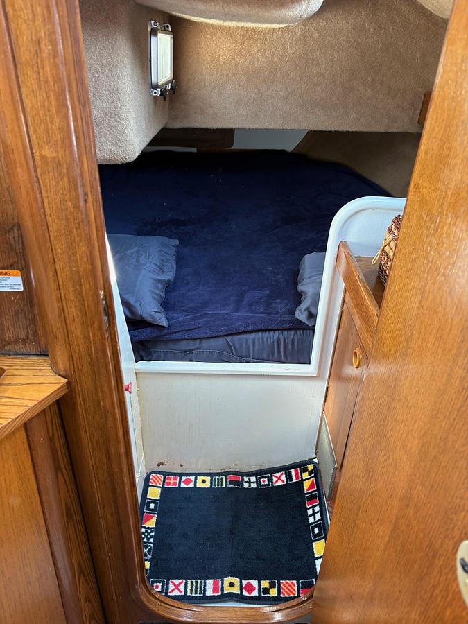 Used 1990 Beneteau Oceanis 350