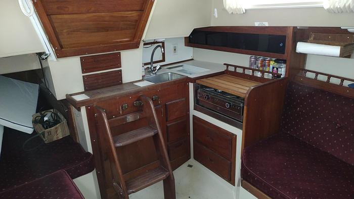 Used 1989 Catalina 27