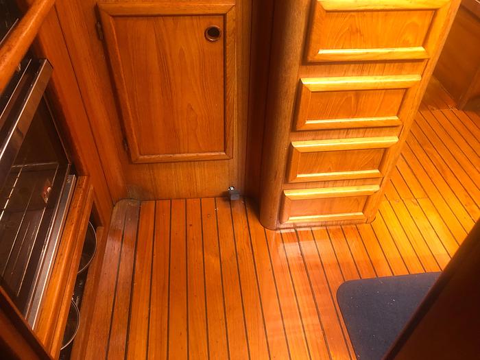 Used 1988 Jeanneau Sunshine 38