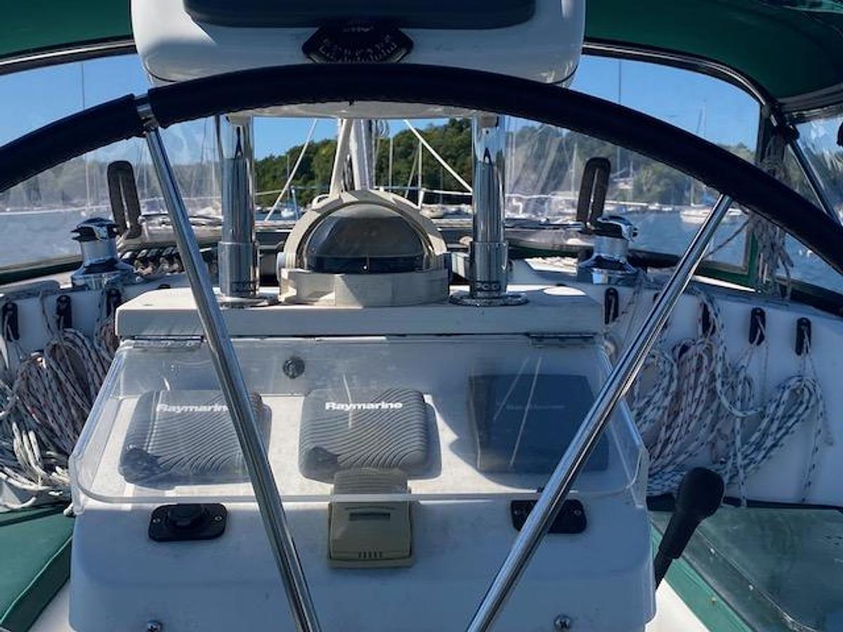Used 2003 Beneteau 361