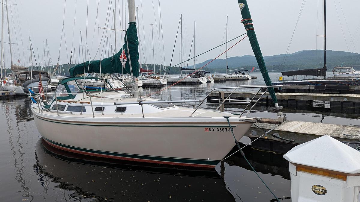 Used 1988 Catalina 30 MKII