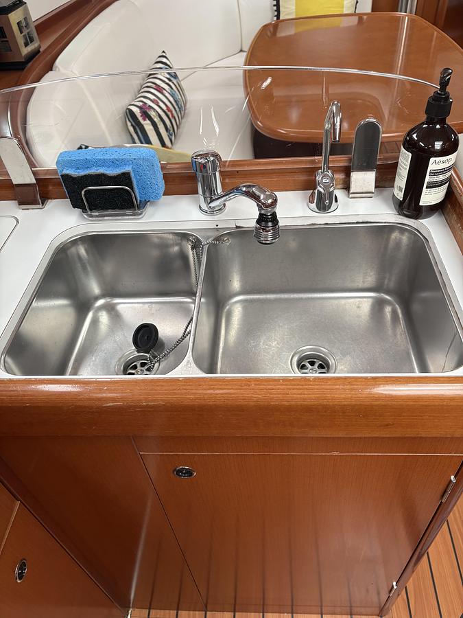 Used 2006 Beneteau 393