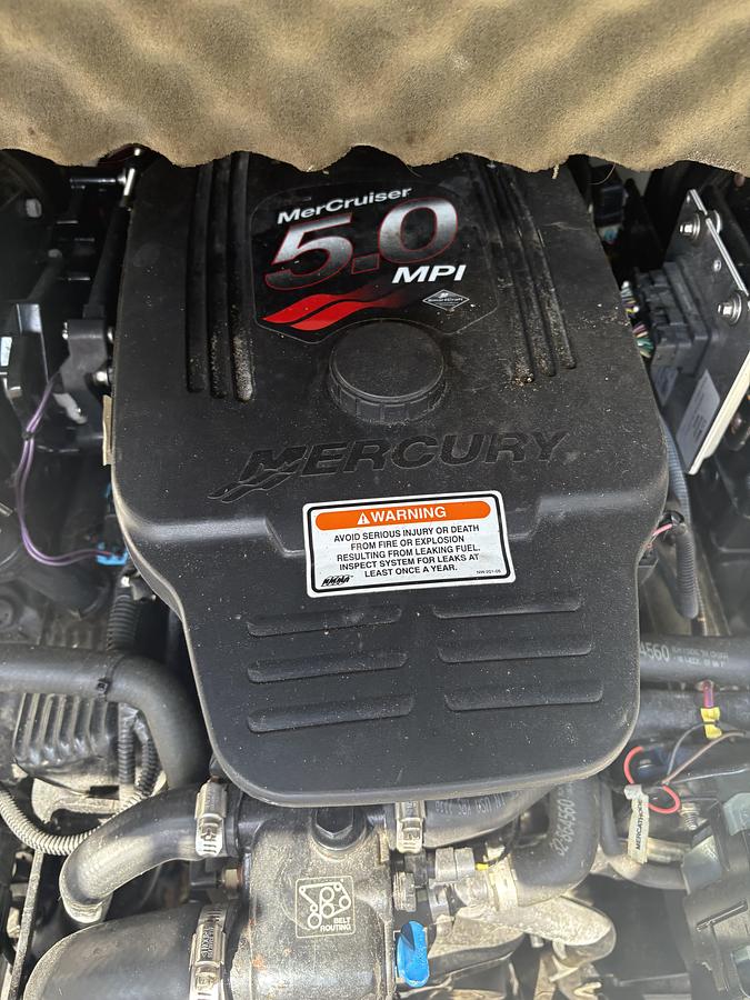 Used 2007 Crownline 240 EX