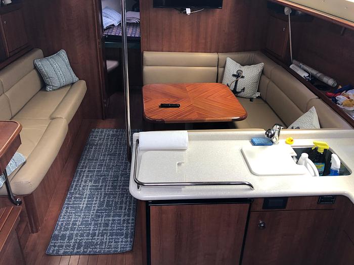 Used 2016 Marlow-Hunter 37