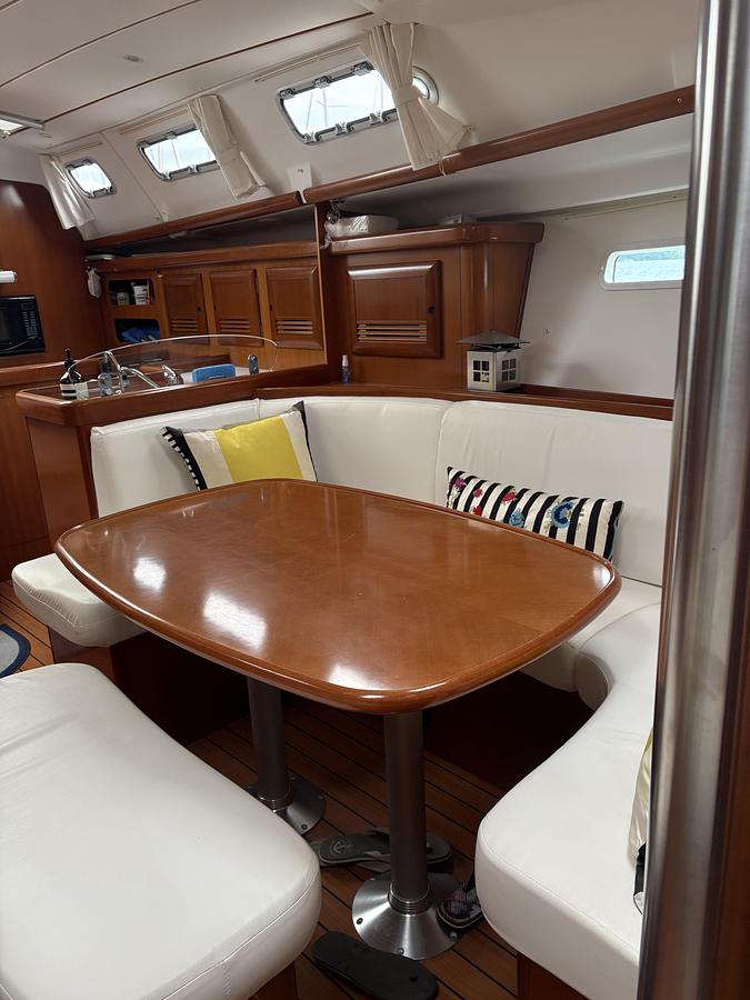 Used 2006 Beneteau 393