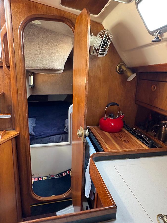Used 1990 Beneteau Oceanis 350