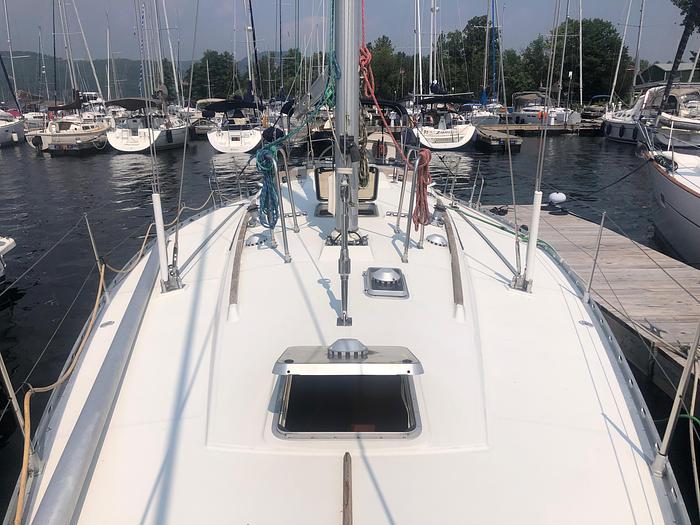 Used 1985 Beneteau First 42