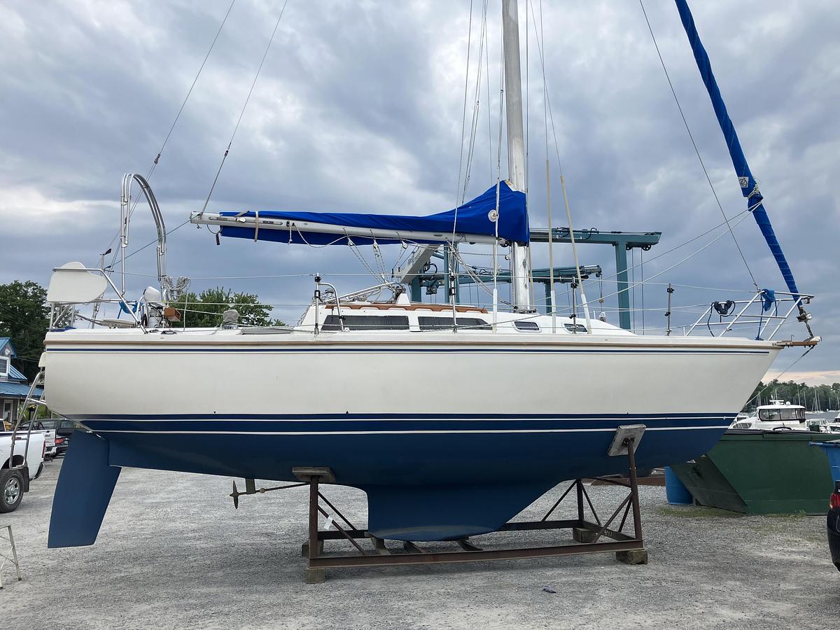 Used 1989 Catalina 30 Mk ii