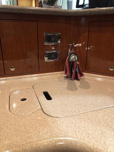 Used 2002 Sea Ray 480 Motor Yacht