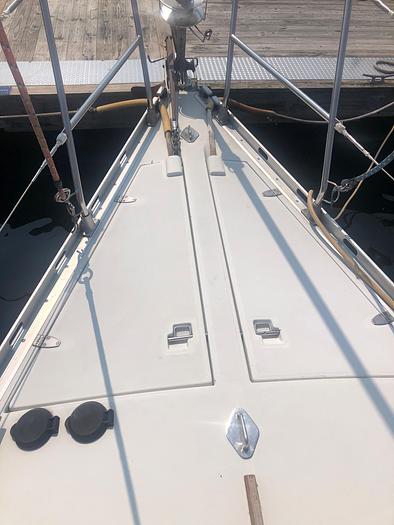 Used 1985 Beneteau First 42
