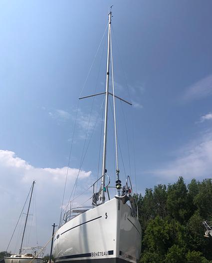 Used 2011 Beneteau Oceanis 31