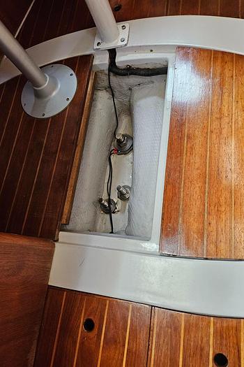 Used 1988 Hunter 35.5 Legend