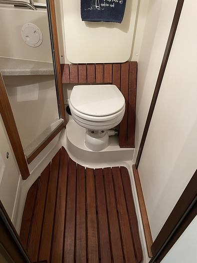 Used 2010 Catalina 350