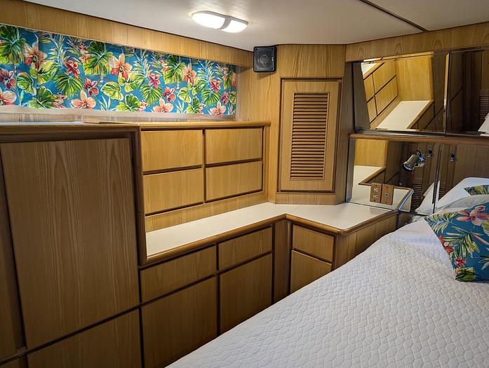 Used 1988 Hi-Tech Marine 44