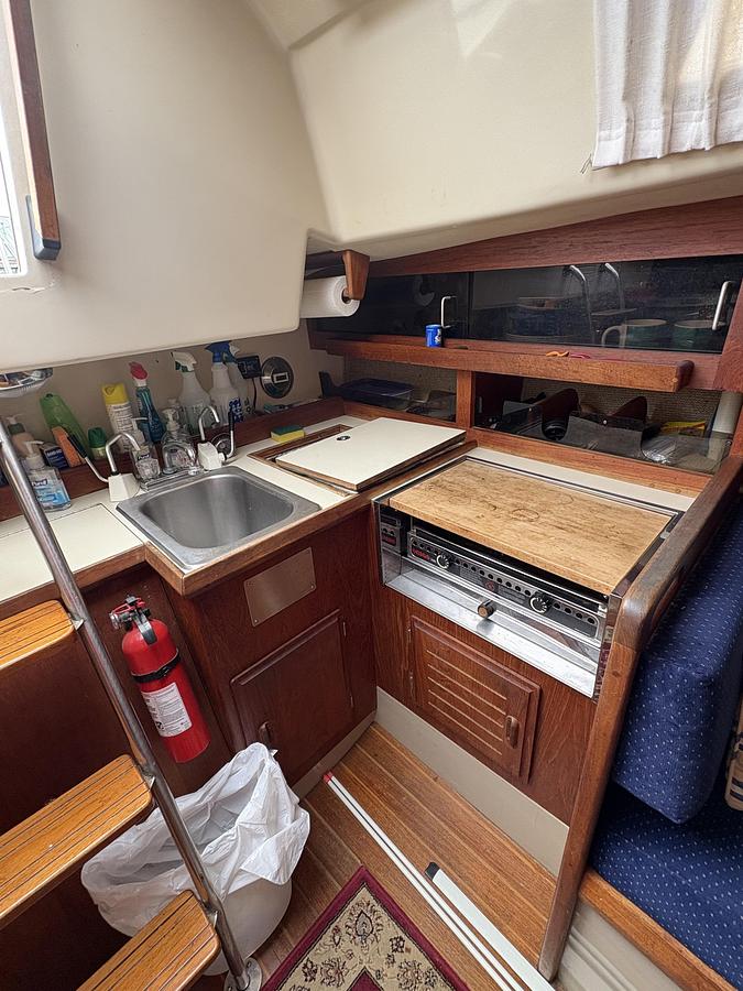 Used 1986 O'Day 31