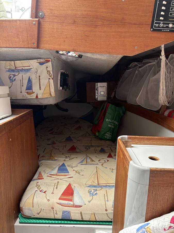 Used 1989 O'day 272LE
