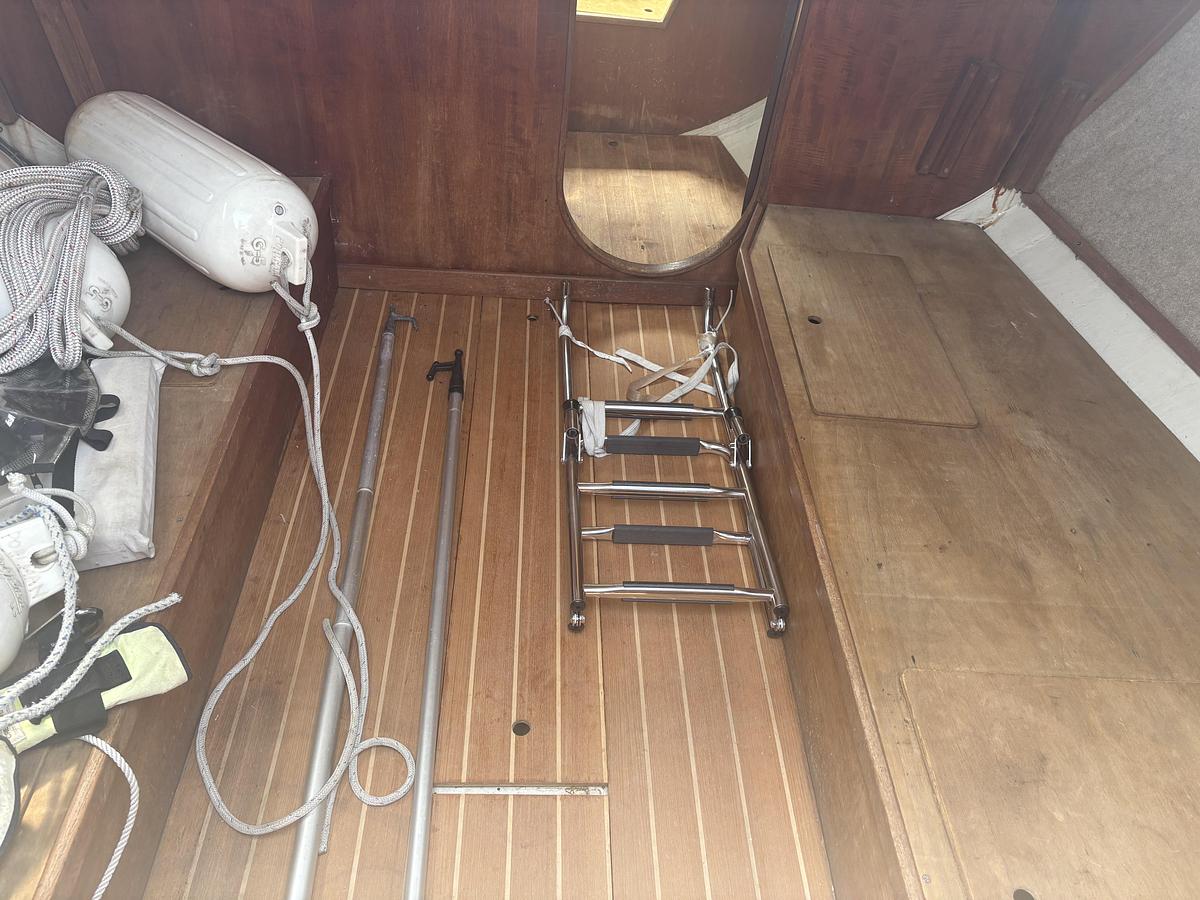 Used 1987 J Boats J 29