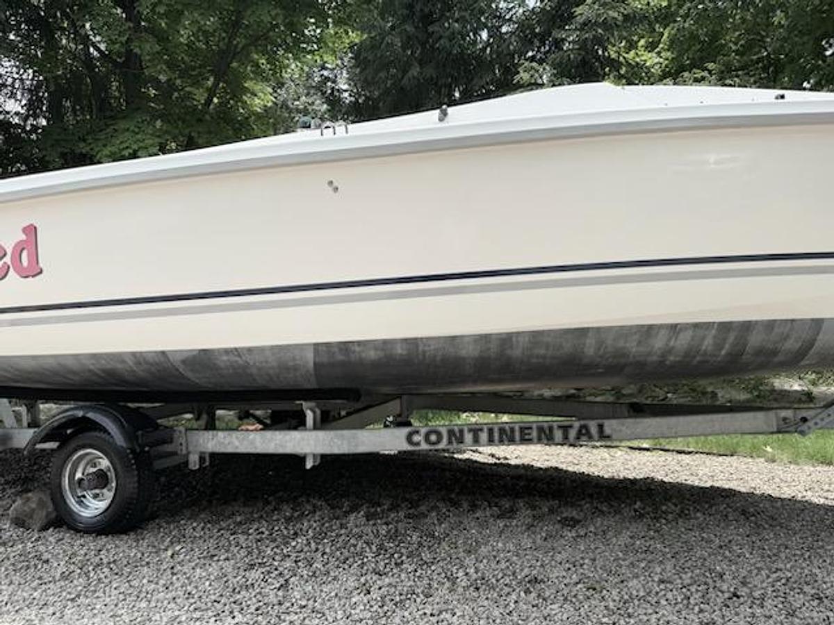 Used 2011 Hunter 18