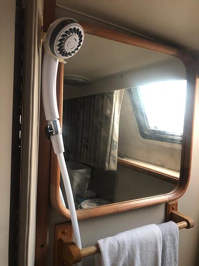 Used 1991 Carver 32 Aft Cabin