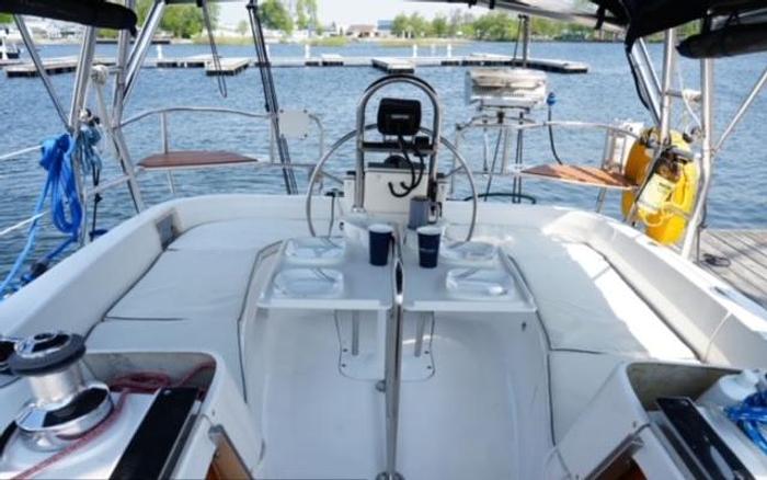Used 2003 Hunter 356