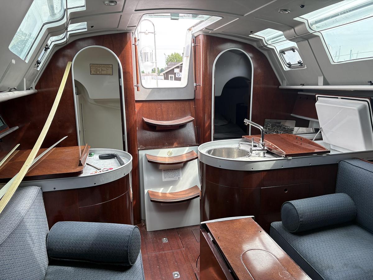 Used 1989 Beneteau 32s5