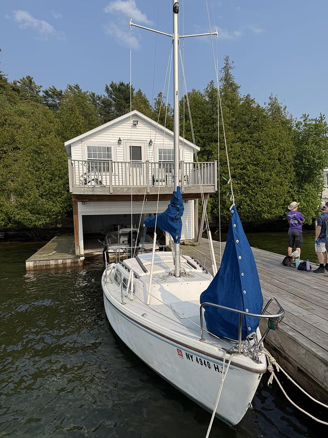 Used 1985 Catalina 22 swing keel