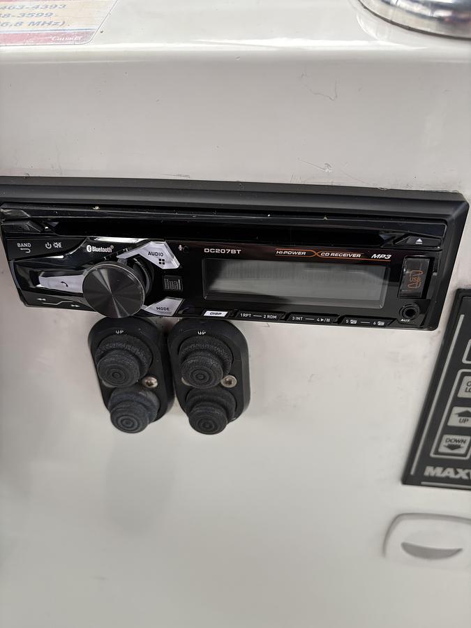 Used Prowler 10m (35')