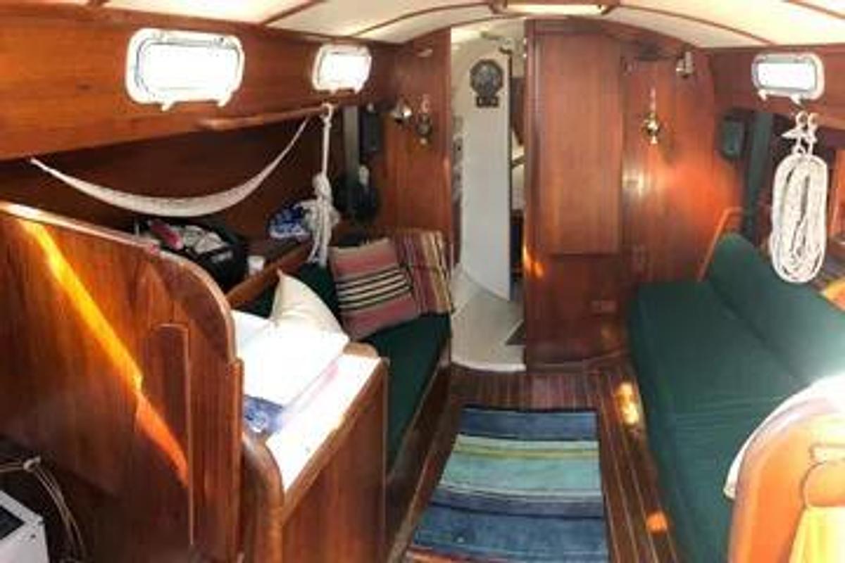 Used 1980 Tartan 33