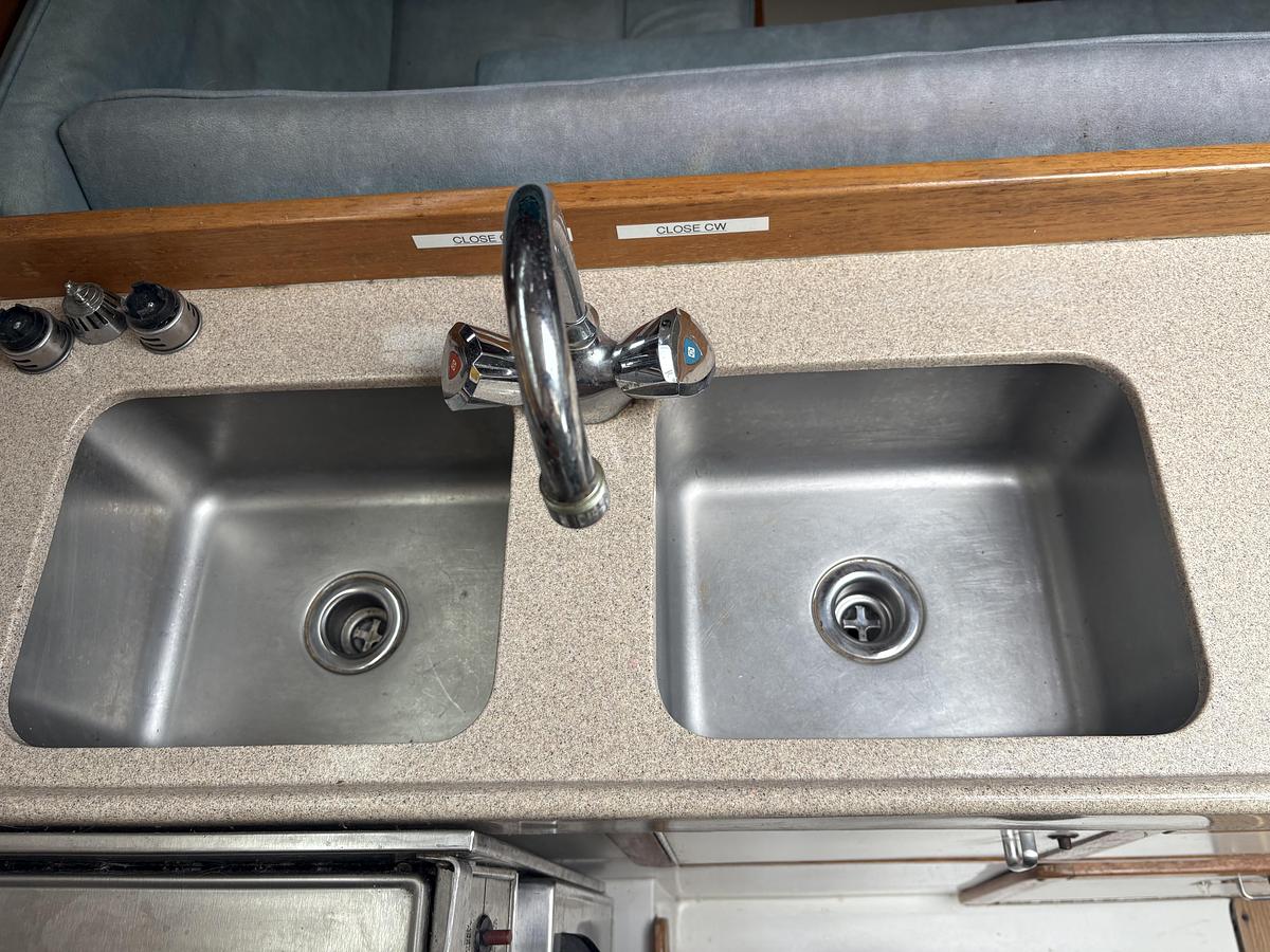 Used 1996 Catalina 30 MK iii