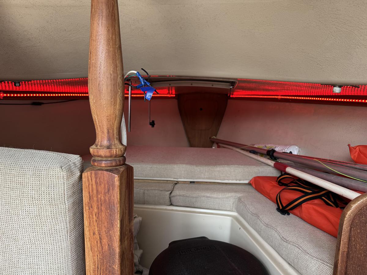 Used 1985 Catalina 22 swing keel