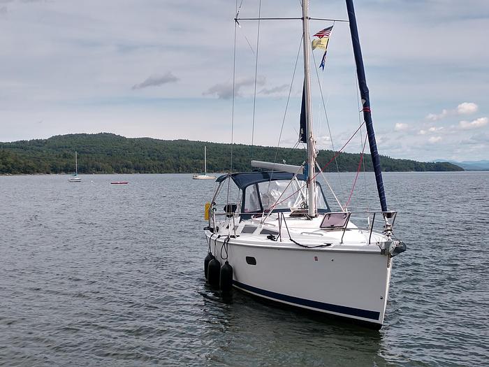 Used 2002 Hunter 356