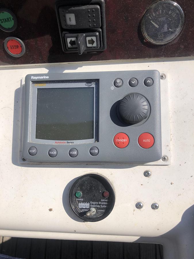 Used 2003 Birchwood 460 FB