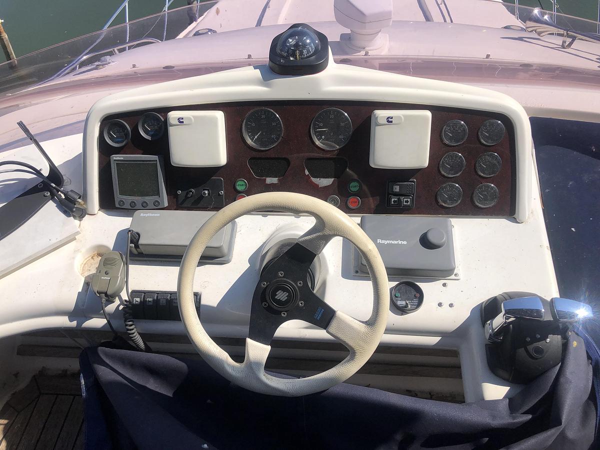 Used 2003 Birchwood 460 FB