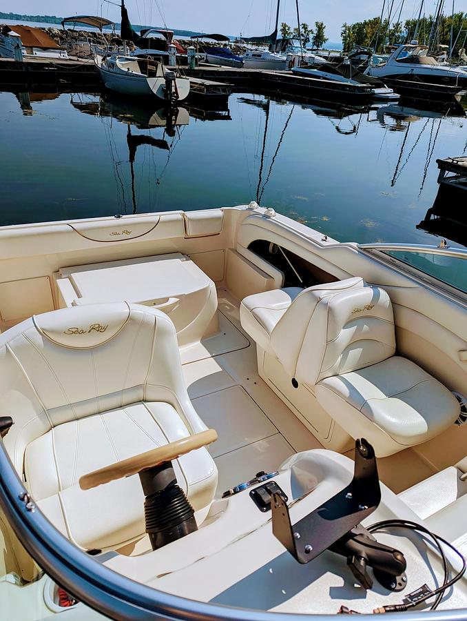 Used 2001 Sea Ray 225 Weekender