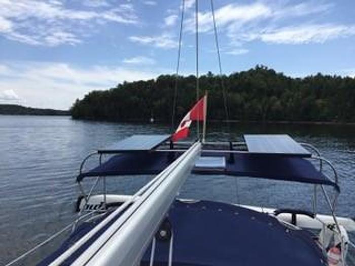 Used 2010 Catalina 350