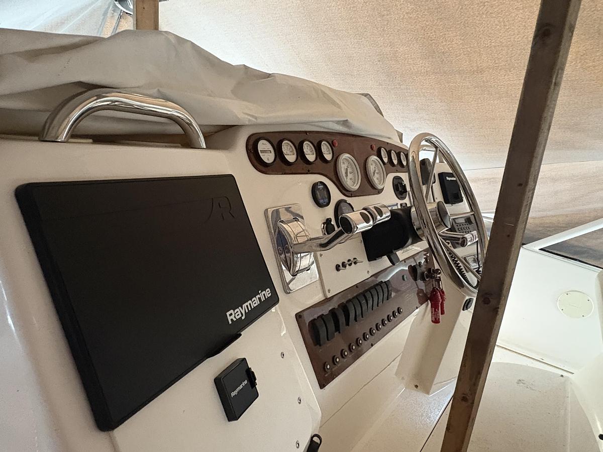 Used 1999 Silverton 392 Motor Yacht