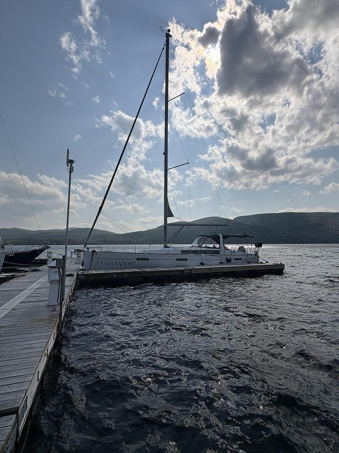 Used 2018 Beneteau Oceanis 45