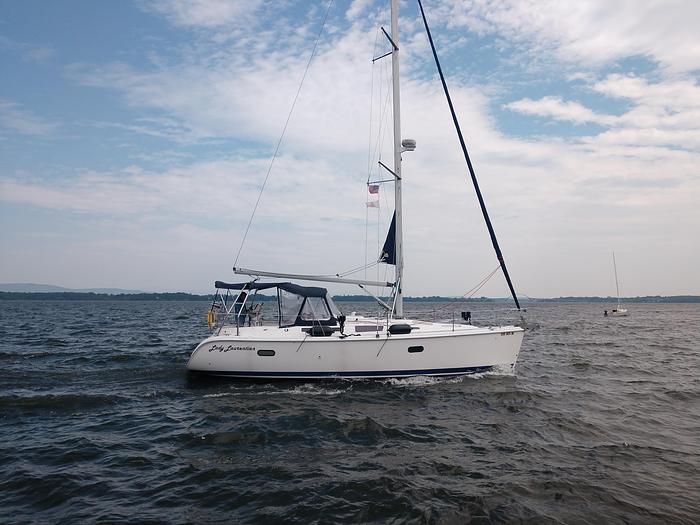 Used 2002 Hunter 356