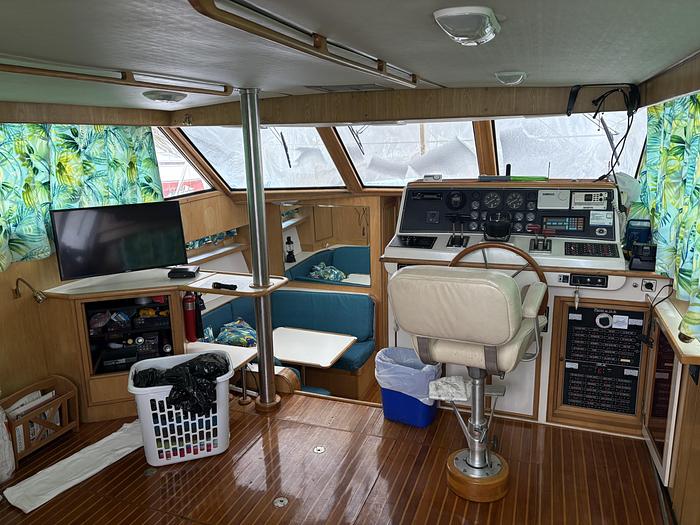 Used 1988 Hi-Tech Marine 44