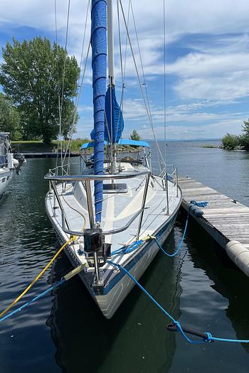 Used 1980 Lancer Sloop 36