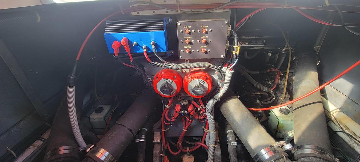 Used 1988 Sea Ray 340 Express Cruiser