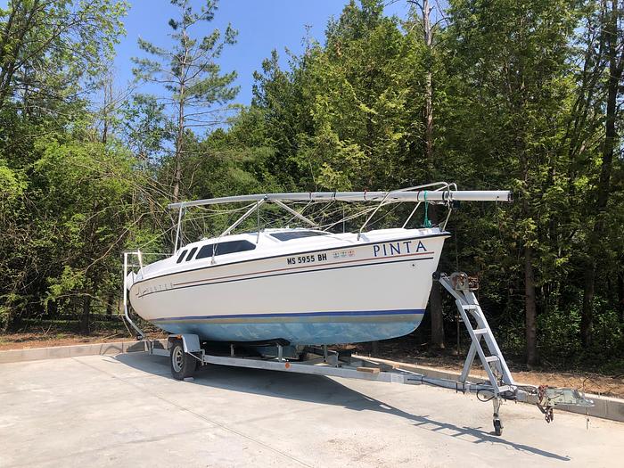 Used 1998 Hunter 240