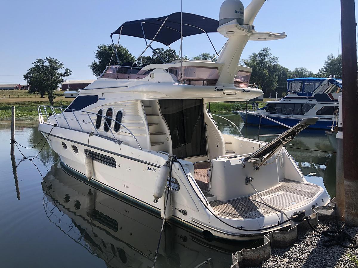 Used 2003 Birchwood 460 FB
