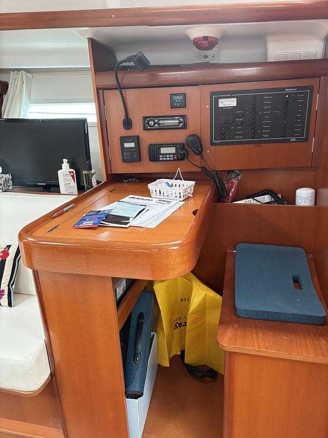 Used 2006 Beneteau 393